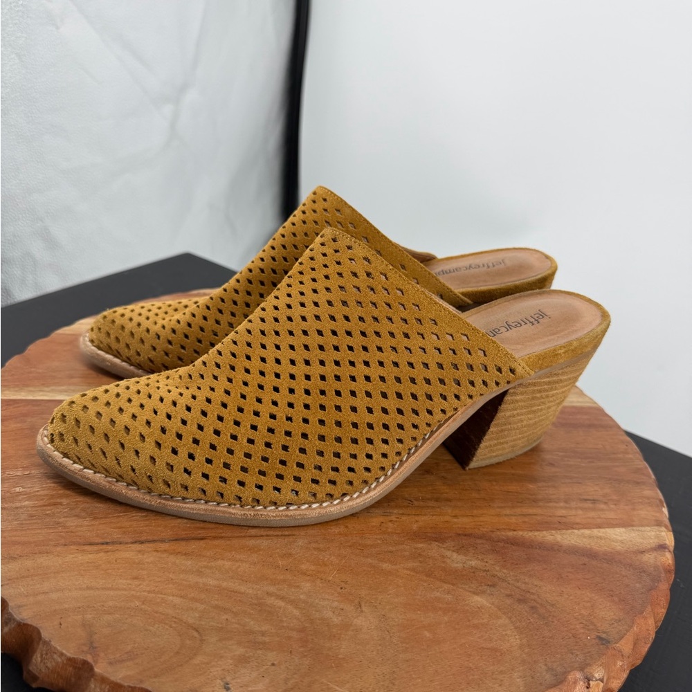 Jeffrey Campbell Favela‎ Perforated cognac Suede Mules Slides, 3" Heel sz 8